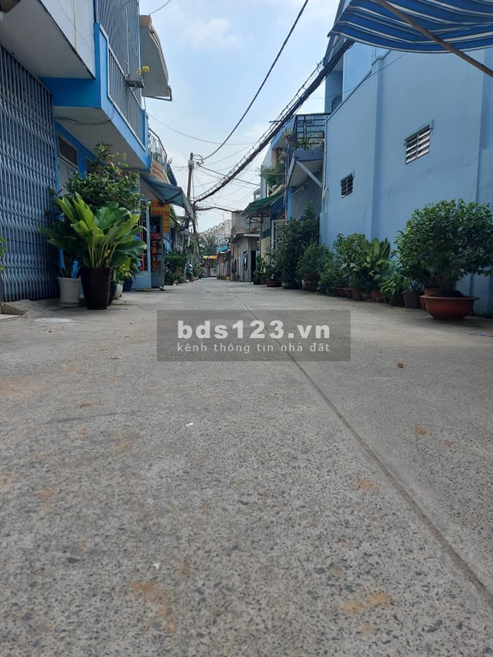 Nhà ngộp bank, Nguyễn Văn Lượng, dt 60m2, xe hơi tới nhà, sát bên Lotte, giá 5.5 tỷ