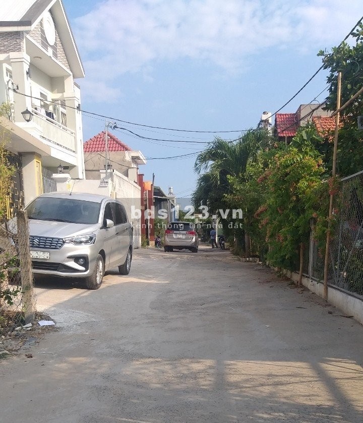 Bán biệt thự An Phú Đông, Quận 12 diện tích (12x56m) 690m2,…