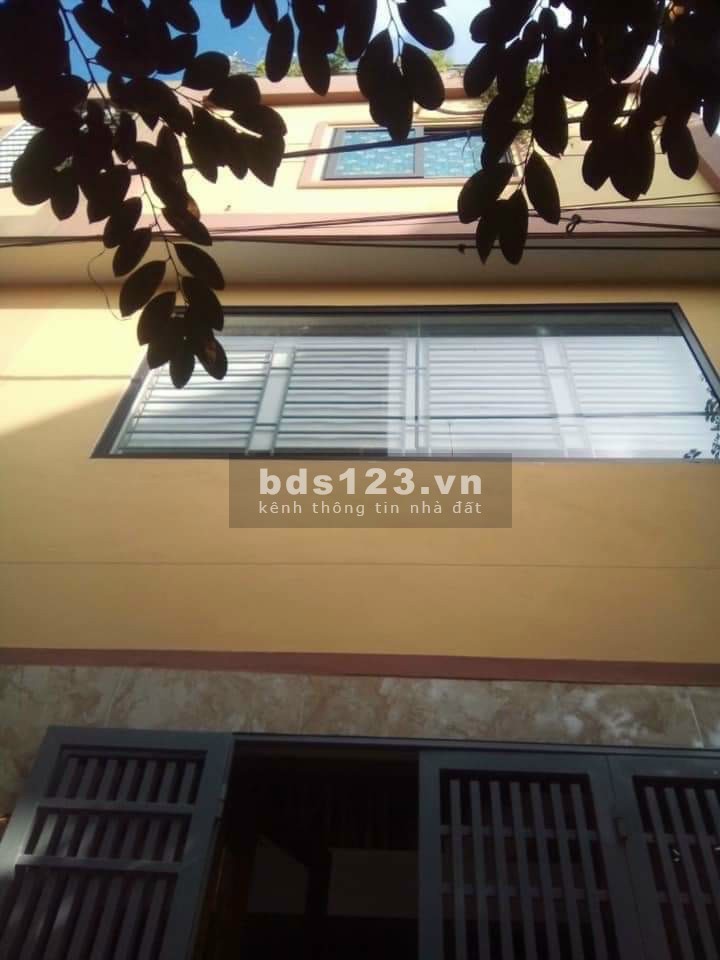 Chính chủ bán nhà Đồng Mai Hà Đông nhà đẹp ở luôn ô tô đỗ cửa, dt 35m2, 3 tầng, mt 4m giá 1.45 tỷ