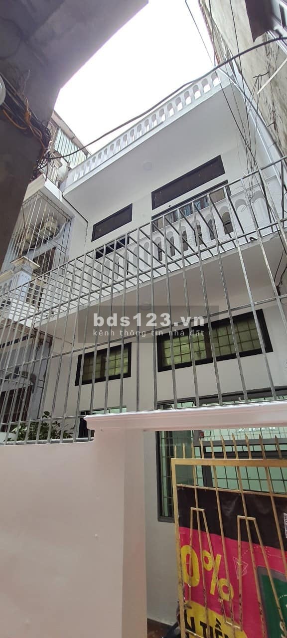 Bán nhà Kiến Hưng, kinh doanh, lô góc, giá bán 3.6 tỷ dt 60m2, giảm sốc, lh: 0977690119