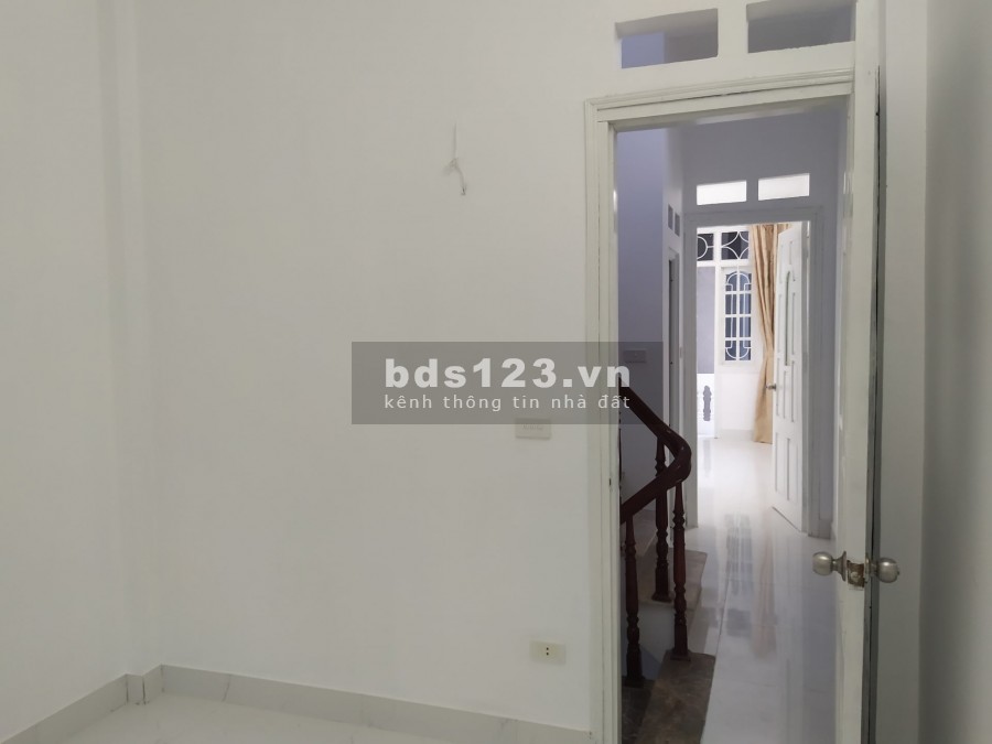 Siêu rẻ! Bán đất tặng nhà Văn Chương, diện tích 48 m2 x 2 tầng, chỉ 2.55 tỷ