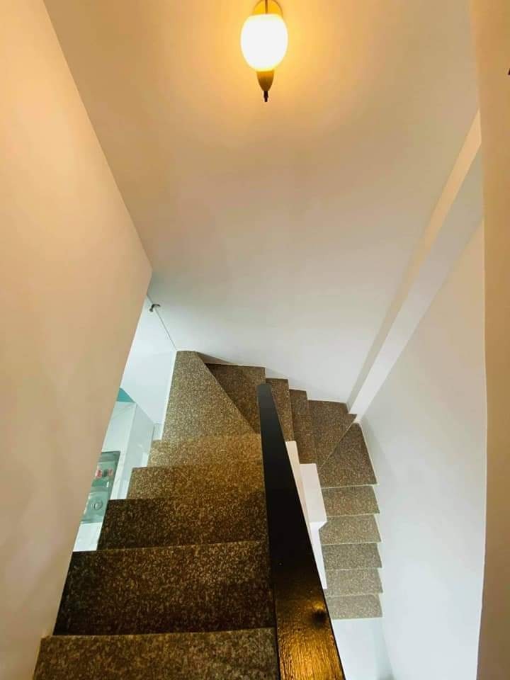 Hẻm 4M! đường Lê Quang Định, Phường 14, Quận Bình Thạnh, DT 40m2, Giá chỉ 4.5 Tỷ.