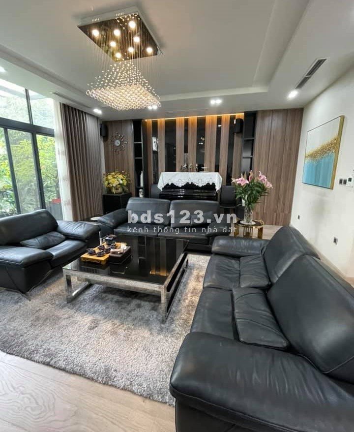 Bán biệt thự lô góc 3 mặt tiền thang máy bể bơi đẳng cấp thượng lưu giá bán 27.5 tỷ