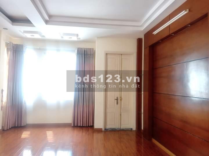 Chính chủ bán nhà Tây Mỗ Nam Từ Liêm, dt 36m2, 5 tầng, mt 4m, giá 2.9 tỷ, ô tô đỗ cửa