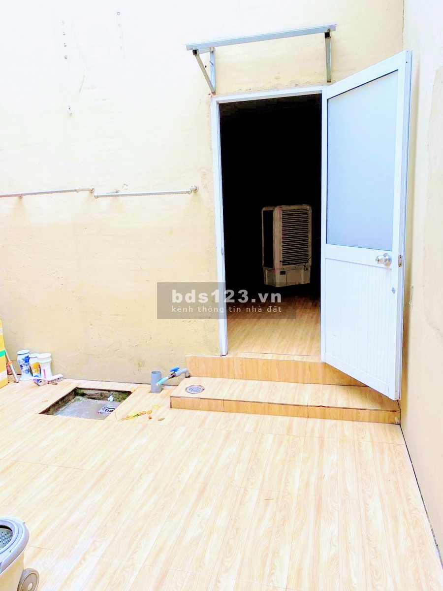 Bán nhà nguyên căn mặt tiền Lê Văn Khương Quận 12 diện tích lớn giá rẻ, lh 0901846487