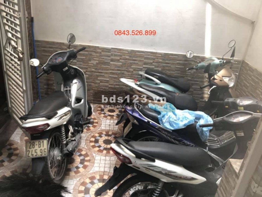 Bán nhà phố Mai Hương, gần phố mặt tiền rộng, diện tích sử dụng 45m2 chỉ hơn 3 tỷ