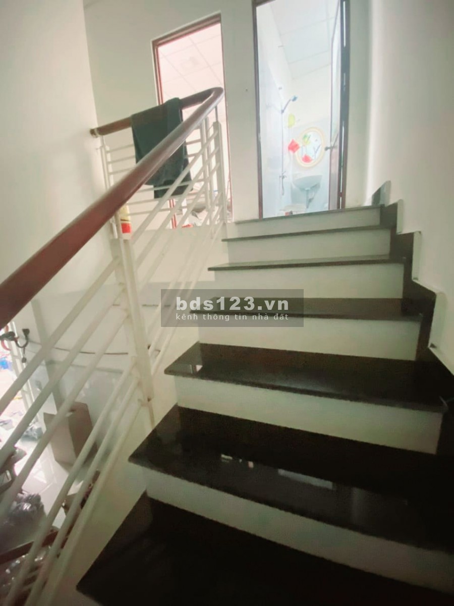 Bán nhà nở hậu diện tích 62m2, 2 tầng đường Nguyễn Phúc Chu, F15, Quận Tân Bình