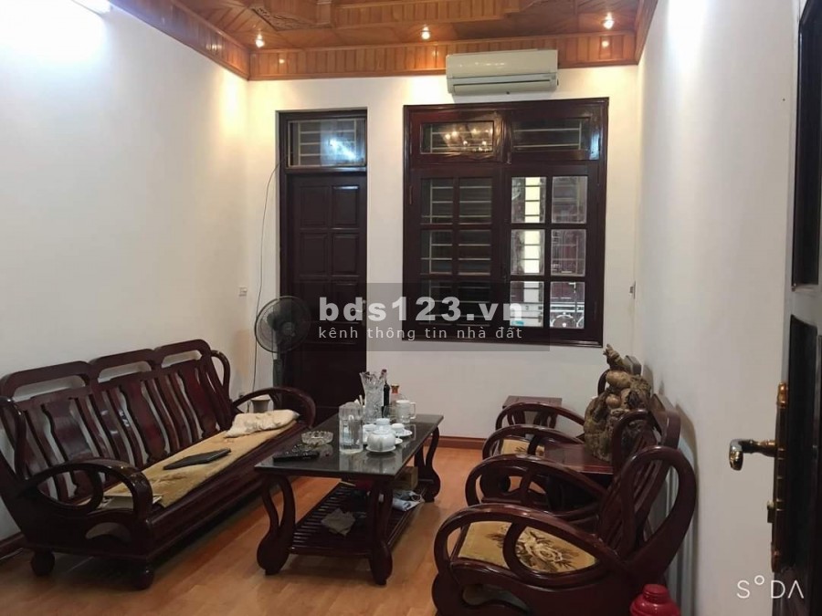 Bán nhà diện tích 54m2 đúc 5 tầng đường Phạm Thận Duật, Cầu Giấy, ô tô, kinh doanh