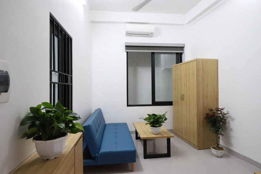 Bán tòa nhà lô góc phố Ngọc Thụy diện tích 140m2, 7 tầng mặt tiền 7m thang máy 20,5 tỷ