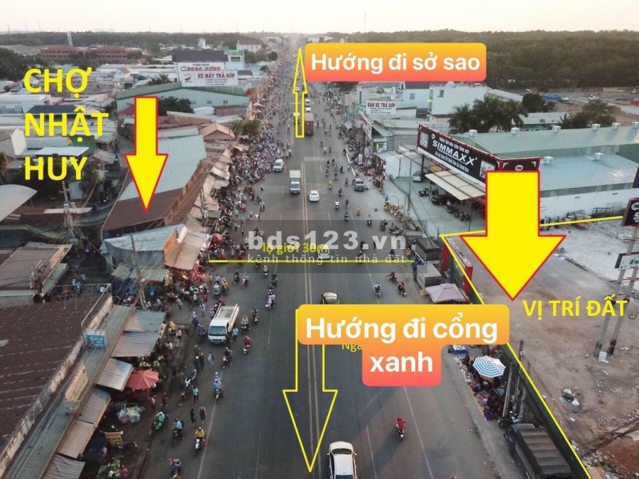 Cần tiền bán gấp lô đất diện tích sử dụng 90m ngay chợ nhật huy sổ hồng riêng, giá 1.3 tỷ