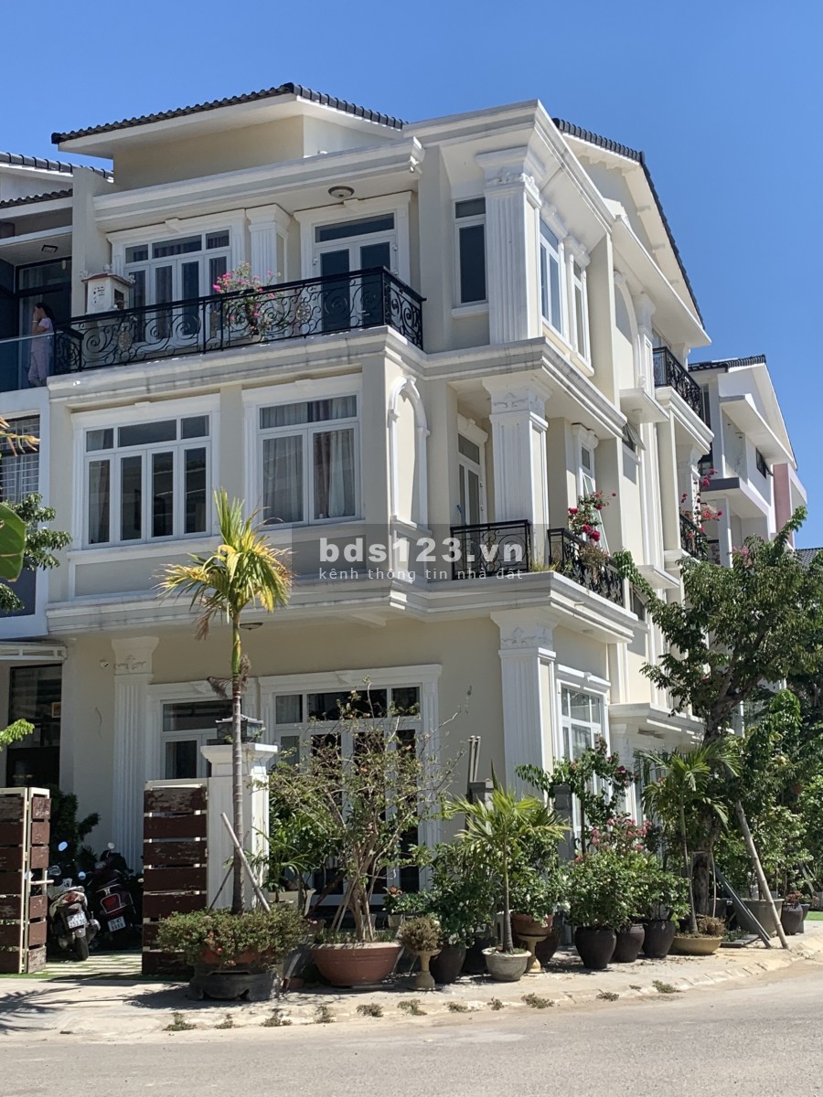 Bán nhà phố ứng dụng thiết bị thông minh, toàn khu sử dụng hệ thống điện âm, giá đầu tư