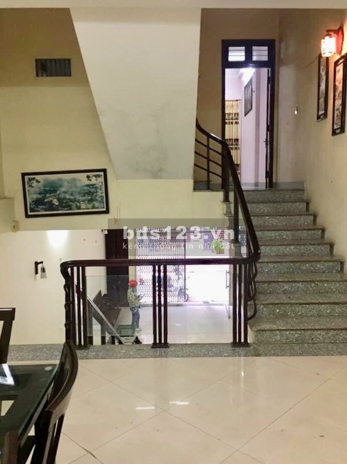 Bán nhà Trần Nguyên Hãn, Liên Bảo, Vĩnh Yên, liên hệ xem nhà 0986934038, giá bán 4.2 tỷ