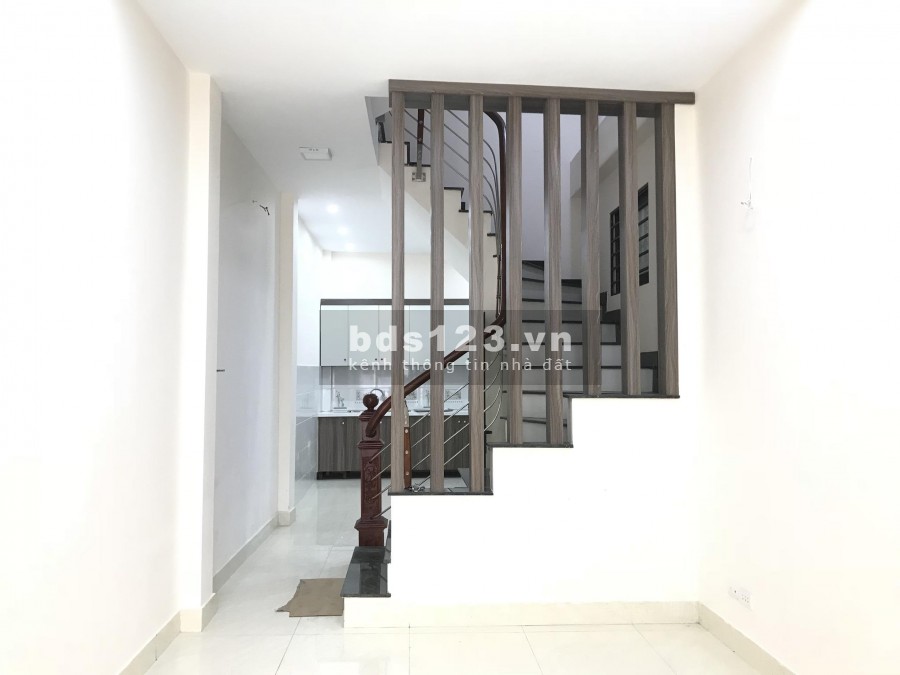 Bán nhà phố Vĩnh Hưng nhà đẹp thoáng vào ở ngay, dt 45m2, giá siêu hấp dẫn 3.1 tỷ