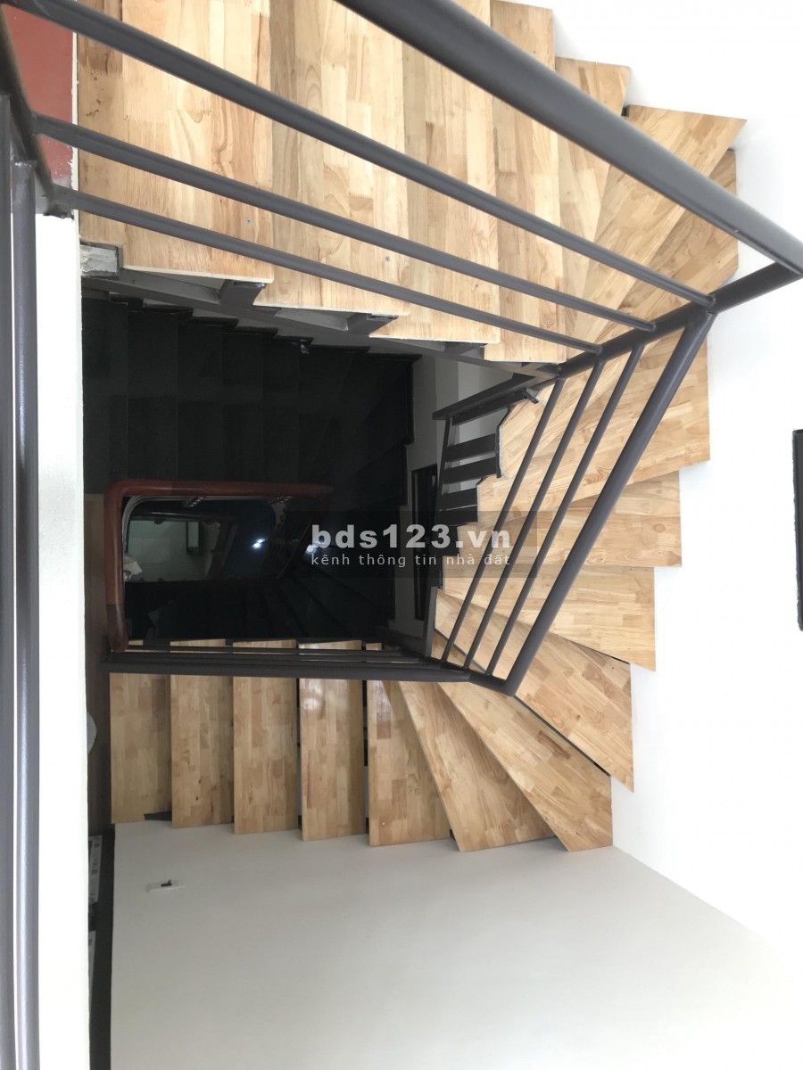 Bán nhà phố Vĩnh Hưng nhà đẹp thoáng vào ở ngay, dt 45m2, giá siêu hấp dẫn 3.1 tỷ