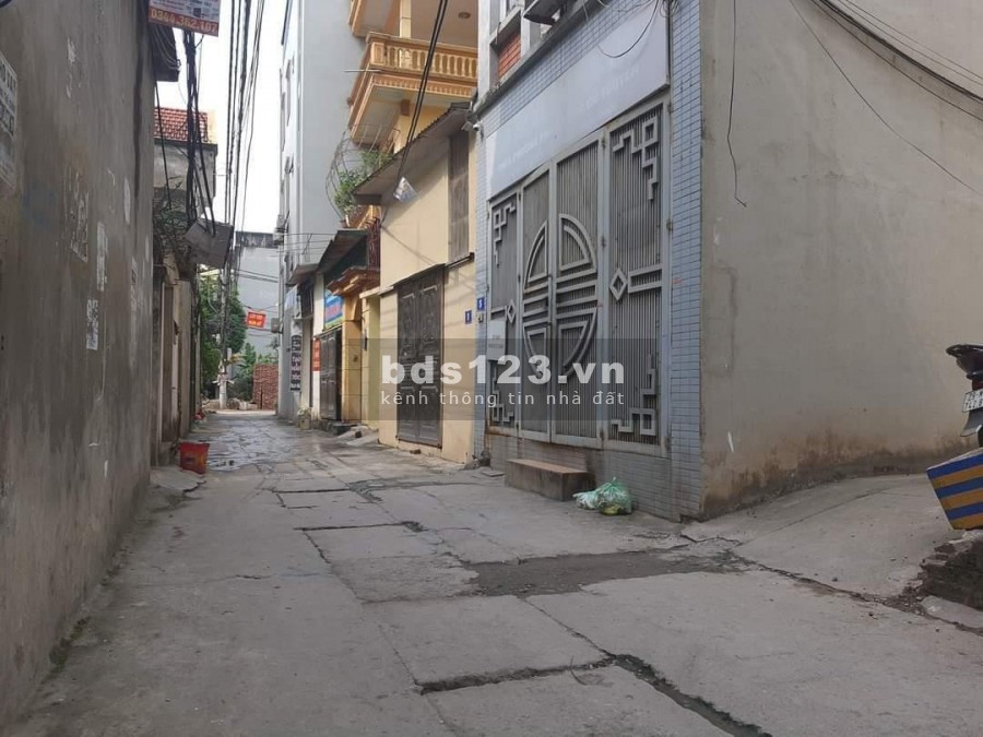 Bán Nhà Linh Đàm diện tích sử dụng 35m2, đúc kiên cố 5 tầng, giá bán chỉ 2,65 tỷ