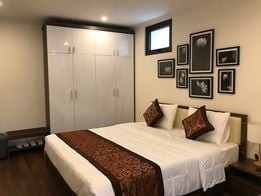 Vip Nhà Mặt Phố Bà Triệu, Hai Bà Trưng DT 45m2, MT khủng 10m giá 31 tỷ. LH 0888679111