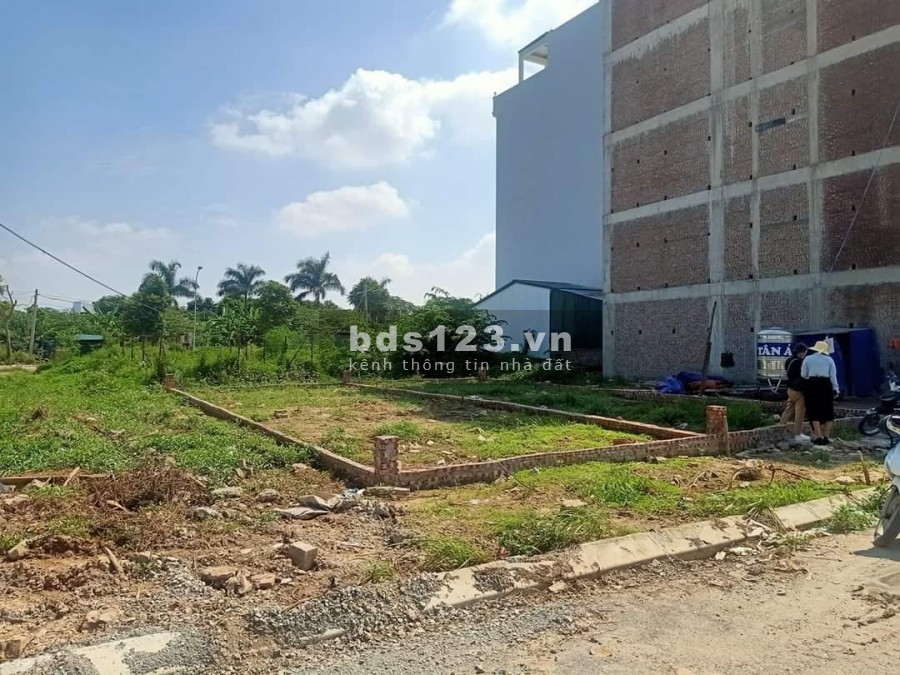 Chính chủ cần bán diện tích 160m2 đất thổ cư khu tái định cư Ngọc Thụy Long Biên