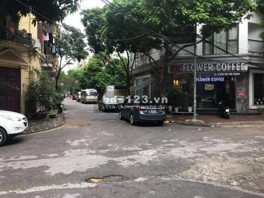 Tòa Nhà Apartment Võ Chí Công lô góc 3 mặt thoáng ô tô đỗ xung quanh dt 230m2 giá 61 tỷ