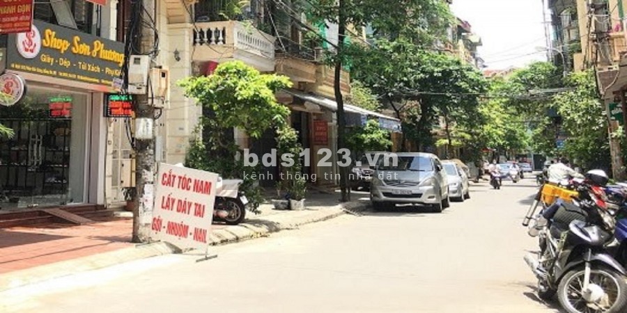 Bán nhà Đống Đa, phố Pháo Đài Láng vỉa hè, ô tô, kinh doanh dt 70m2 4 tầng mt 5m giá 15 tỷ