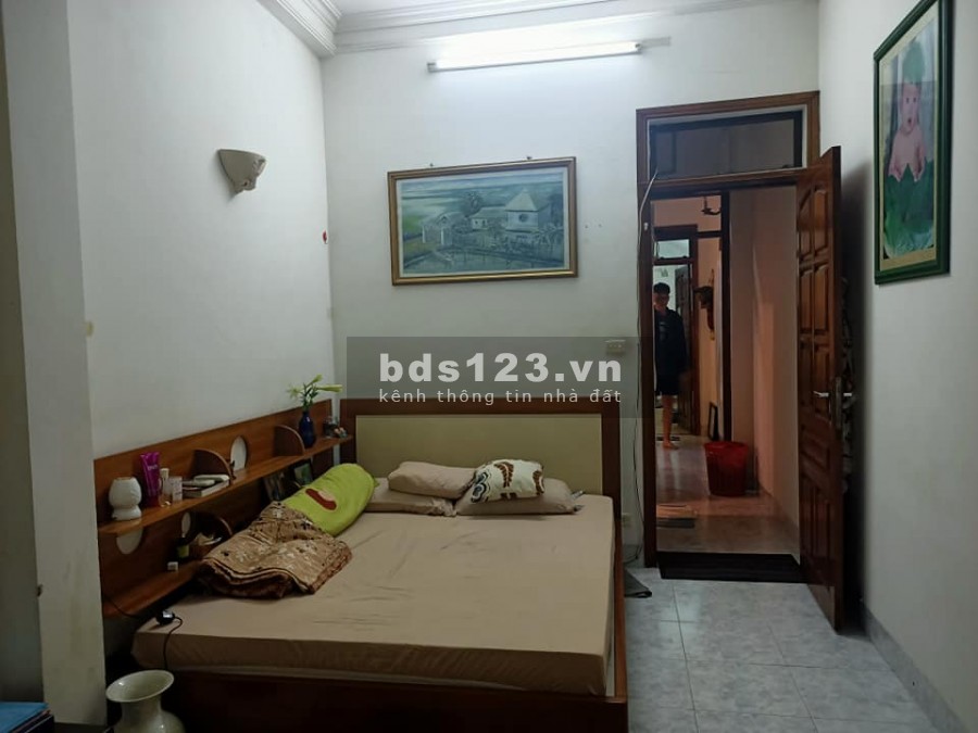 Bán gấp nhà phố Lê Hồng Phong Quận Ba Đình diện tích sử dụng 46m2 4 tầng giá 6,99 tỷ
