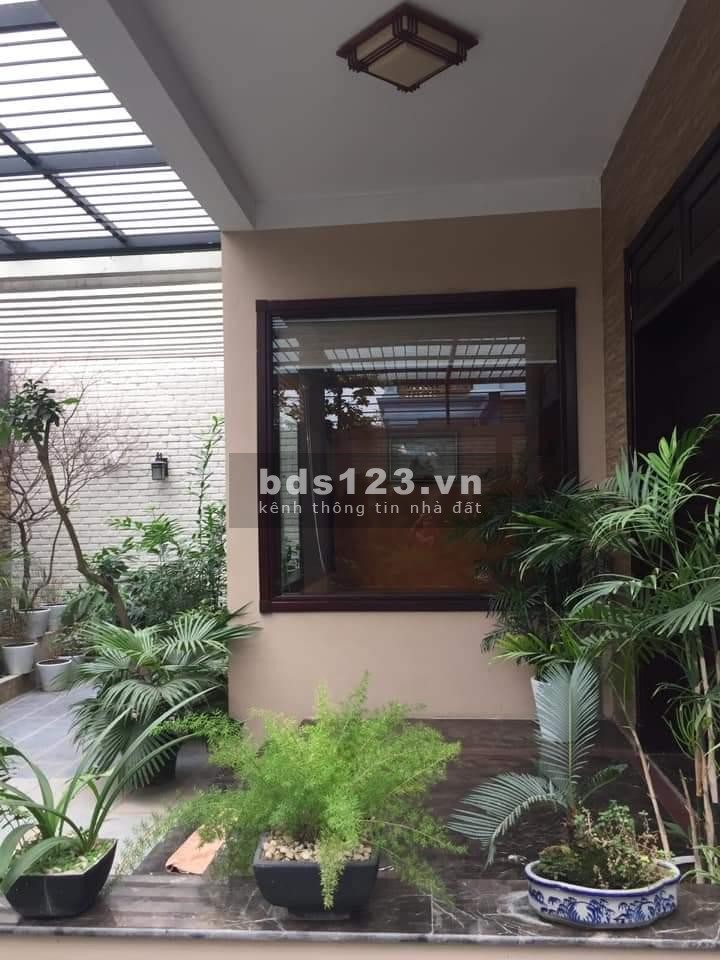 Bán nhà giá rẻ Nguyễn Ngọc Nại rộng rãi thoáng trước sau phân lô vuông vắn
