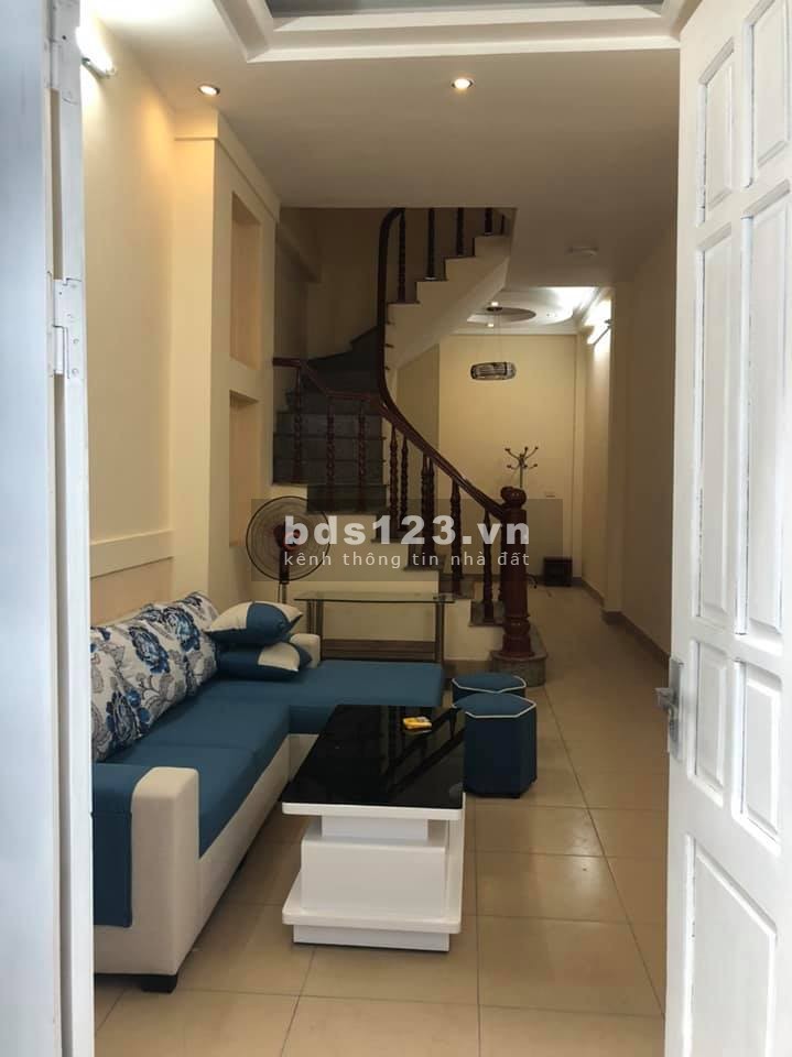 Bán nhà Xã Đàn, sát phố, oto đỗ, đẹp mê ly, diện tích sử dụng 27m2 giá COVID