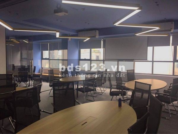 Tôi Cần Cho thuê Sàn VP 25m2 -40m2 - 60m2 - 90m2 tại Phố Láng Hạ - Đống Đa