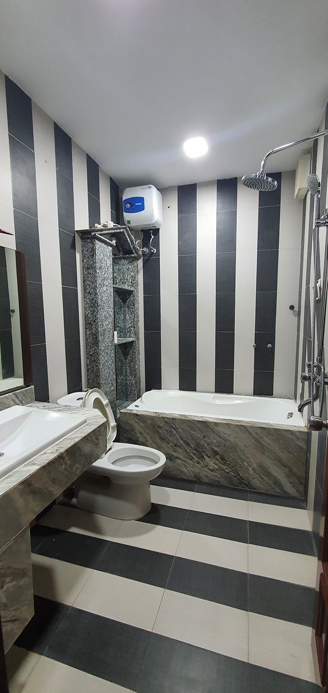 Bán nhà phố Vũ Trọng Phụng, Thanh Xuân dtsd 45m2, 5 tầng giá 4 tỷ, nhà mới gần phố