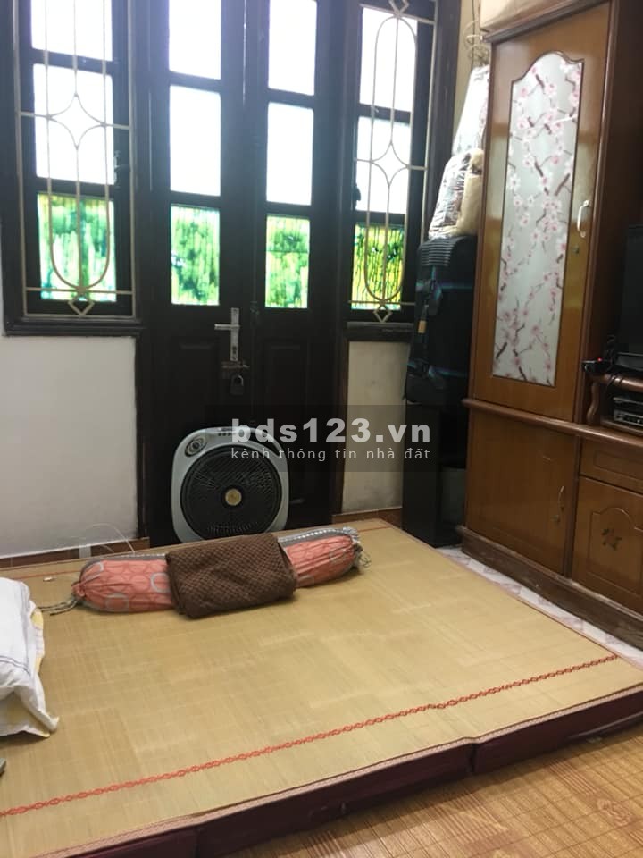 Bán nhà nguyên căn làm được sổ ngõ rộng Quận Hai Bà Trưng, Thanh Nhàn, giá bán 1.3 tỷ