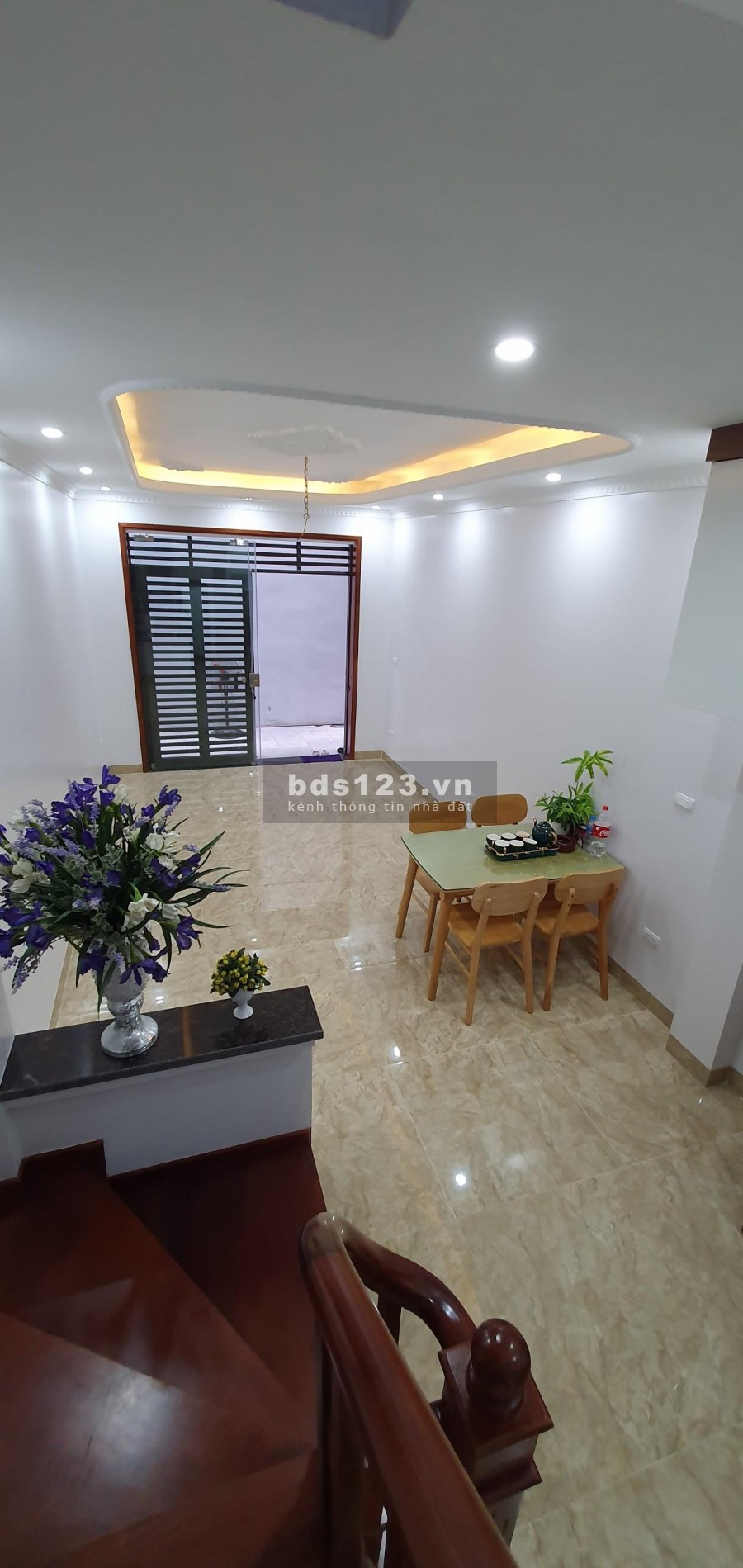 Bán nhà nguyên căn còn mới koong Trần Thái Tông, full nội thất dt 33m2, 5 tầng, giá 4.5 tỷ
