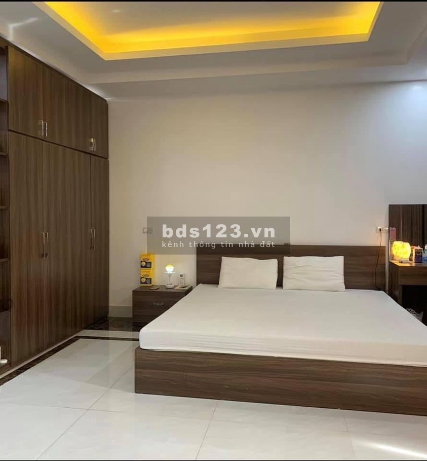 Cho thuê nhà đẹp tại thành phố Vĩnh Yên, Vĩnh Phúc. lh: 0988758886, diện tích 100m2