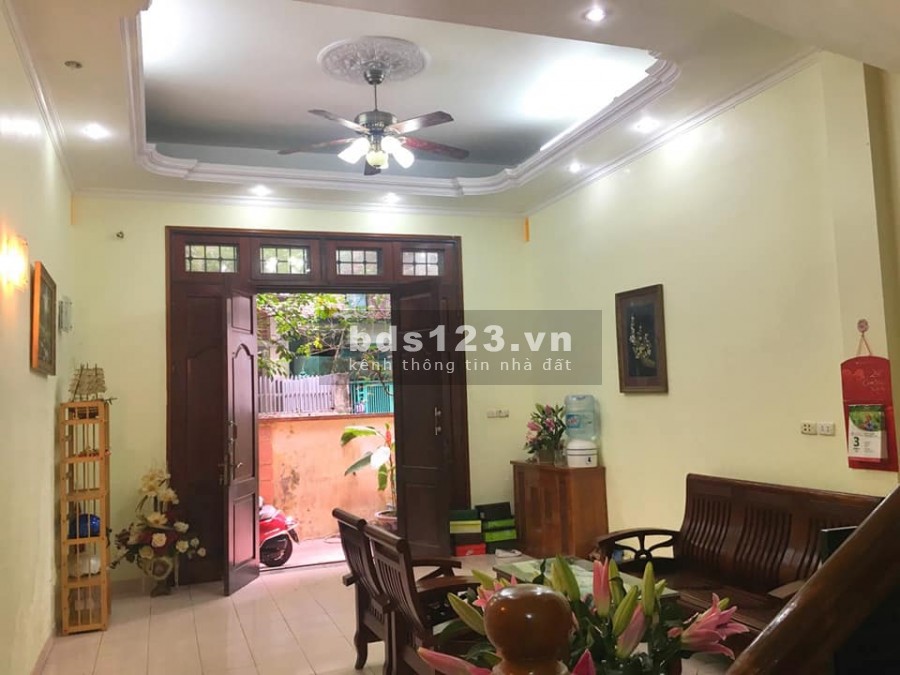 Nhà lô góc 3 thoáng, đường ô tô tránh đường Láng, Đống Đa, dt 71m2 mt 8m, giá 8,9 tỷ