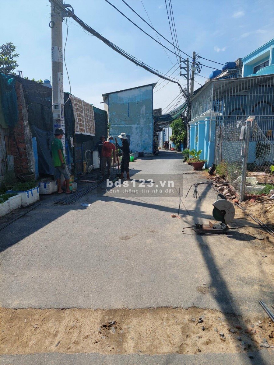 Bán lô đất đường 48, phường Hiệp Bình Chánh, TP.Thủ Đức. 4,5 tỷ 65m2 thổ cư 53m2