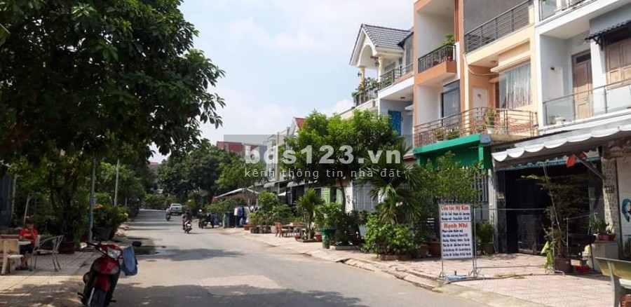 Đất Nền Ngã 3 Yên Thế Hố Nai 3. Trảng Bom diện tích 100m2 sẵn sổ, giá 890 triệu/nền