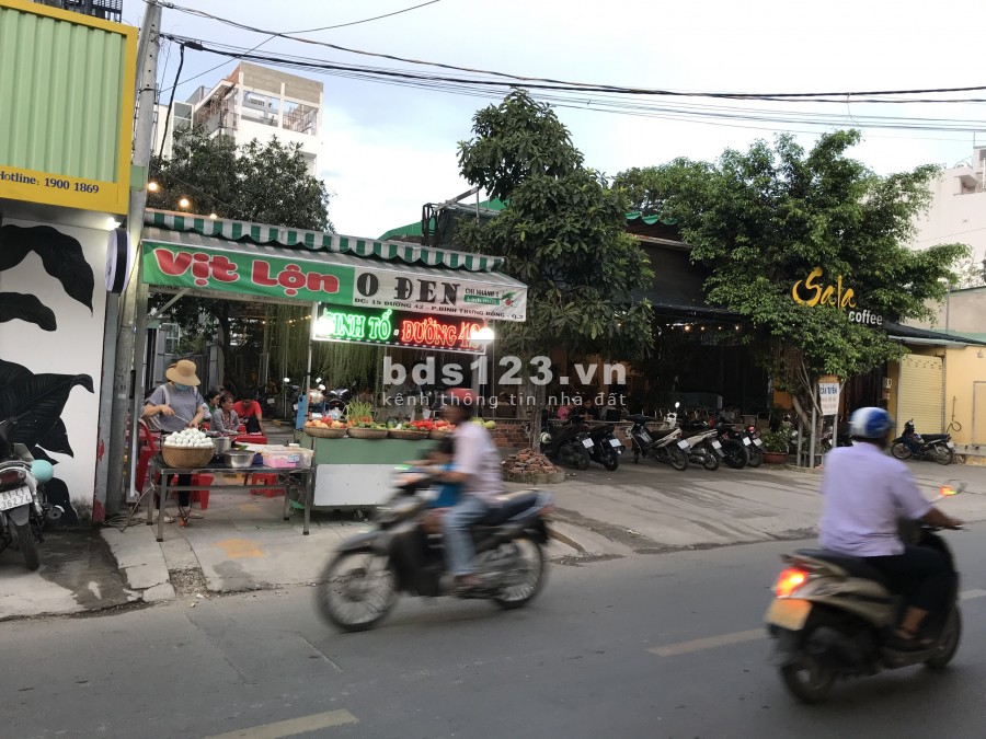 Chính chủ cho thuê mặt bằng 2 mặt tiền 20mx30m (600m2) giá ưu đãi tại Q2