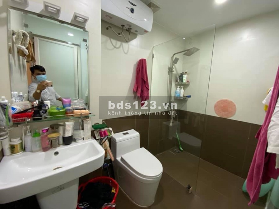Bán nhà Phạm Văn Đồng, 47m2, 5 tầng, giá 72tr/m2, 2 mặt thoáng, sáng rực rỡ, ngõ to