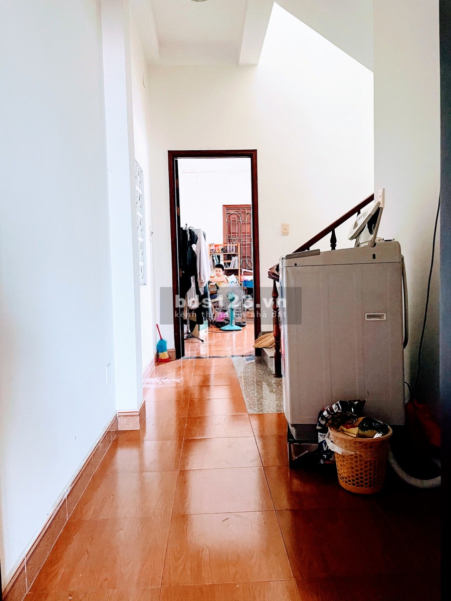 Nhà nguyên căn mặt tiền Võ Thành Trang Tân Bình ngay ngã tư Bảy Hiền rất hiếm nhà bán
