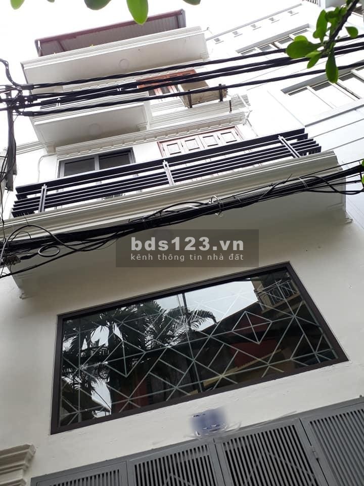 Bán nhà Cầu Bưu Tả Thanh Oai ngõ rộng ô tô vào nhà dt 50m2 4 tầng giá 2 tỷ, lh 0977462722