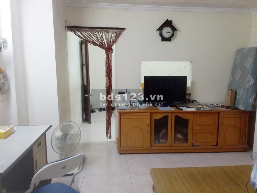 B3 Giảng võ, chỉ 2,3 tỷ, ngay gần KS dát vàng Golden Lake, dân trí cao, lh 0936451176