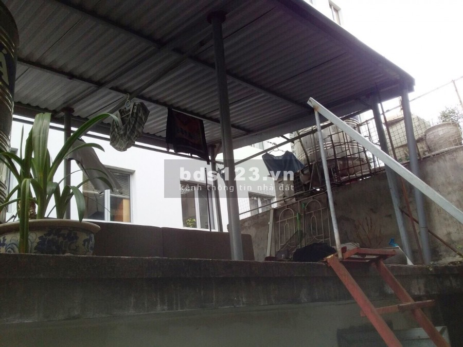 B3 Giảng võ, chỉ 2,3 tỷ, ngay gần KS dát vàng Golden Lake, dân trí cao, lh 0936451176