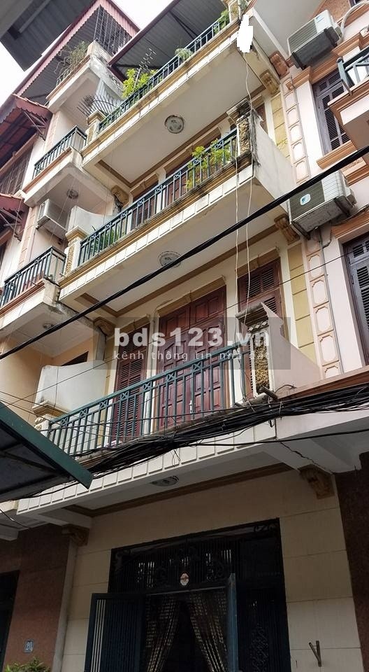 Bán Nhà Hoàng Mai, Chỉ tính giá đất, diện tích sử dụng 45m2, giá bán 3.15 tỷ, lh 0985079048
