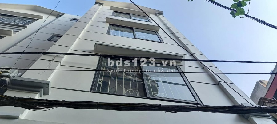 Bán gấp! Khâm Thiên nhà đẹp dân xây, giá rẻ hơn 2 tỷ diện tích sử dụng 42m2 đúc kiên có 4 tầng