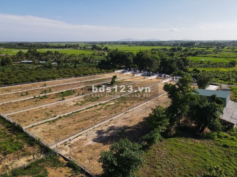 Cần bán đất xây nhà vườn Giá 1,6 triệu/m2 tại Xuyên Mộc, liên hệ xem đất 0908846426