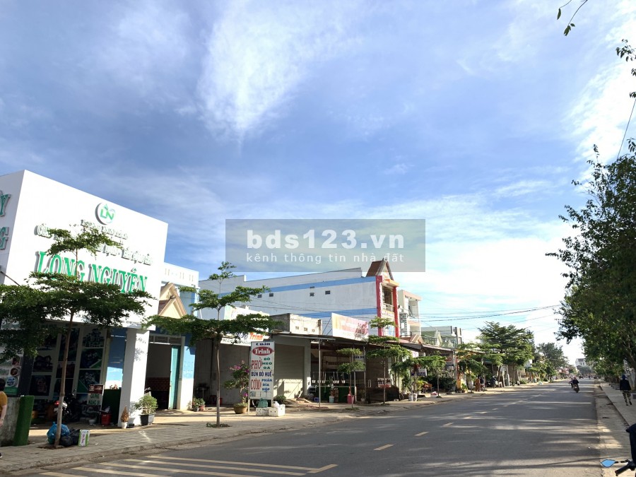 Đất nền thị trấn Nam Ban chỉ 1ty23tr sẵn diện tích 100m2 thổ cư gần Thác Voi, có sổ riêng