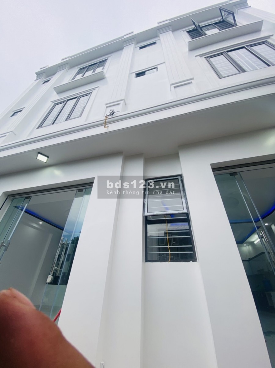 Chính chủ cần tiền bán nhà mới xây 3 tầng tại Đằng Hải, dt sử dụng 120m2, 3 ngủ, 2 vs