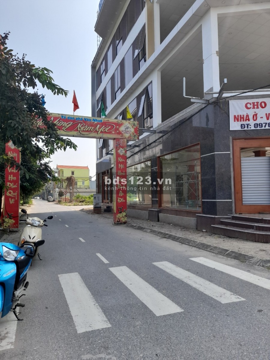Bán đất trung tâm thị xã Mỹ Hào, diện tích sử dụng 105m2, giá bán 4.3 tỷ, lh 0982420026
