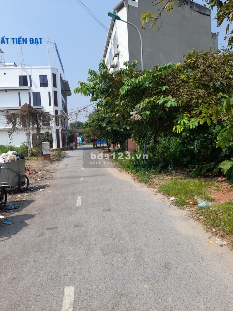 Bán đất trung tâm thị xã Mỹ Hào, diện tích sử dụng 105m2, giá bán 4.3 tỷ, lh 0982420026