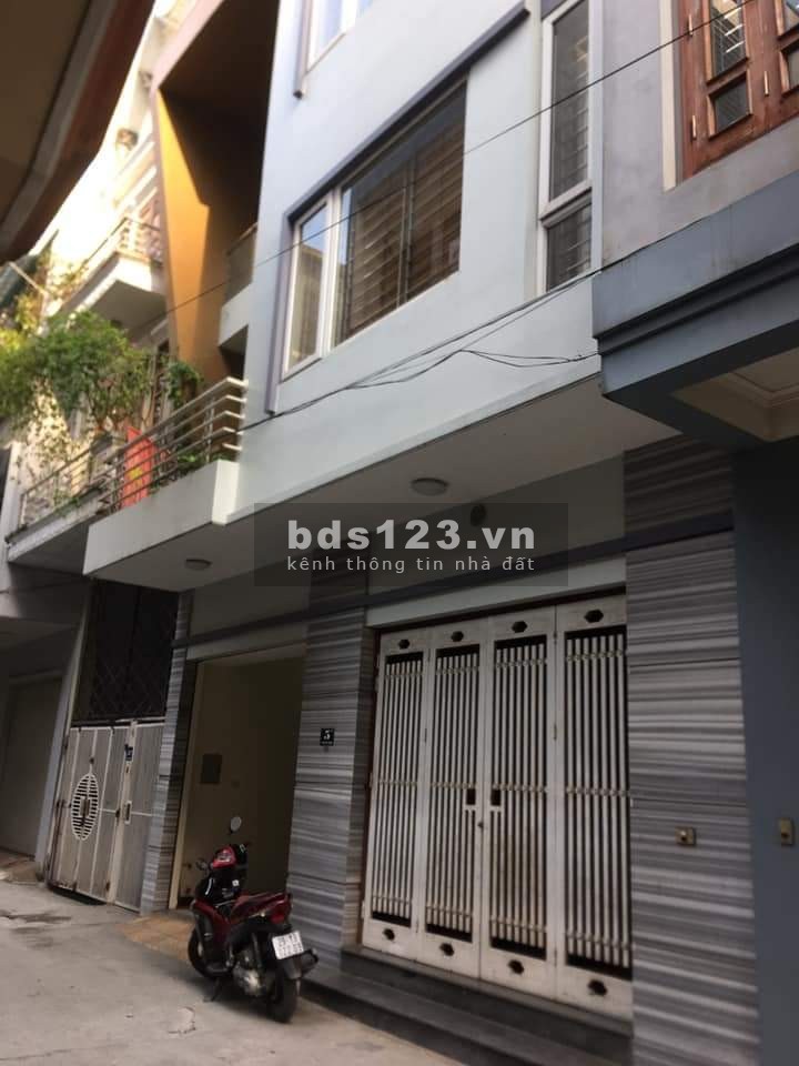 Bán liền kề khu Vạn Phúc Hà Đông dt 72m2, 5 tầng, giá 6.6 tỷ đường rộng ô tô đỗ ngày đêm