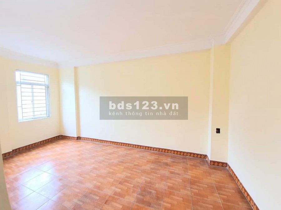 Bán nhà nguyên căn Thanh Liệt, diện tích 35m2, đúc 5 tầng, giá 2.9 tỷ, khu an sinh đỉnh