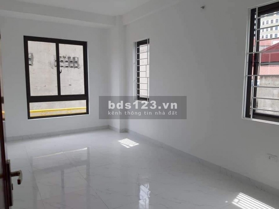 Nhà 5 Tầng mới xây cực đẹp Ô Tô đỗ cổng, giá 2,4 tỷ ở Vân Canh-Hoài Đức, LH:0866657649.